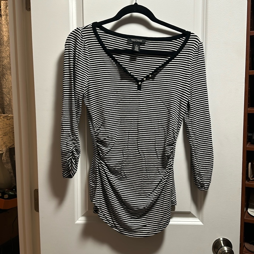 White House Black Market 3/4 length sleeve Top